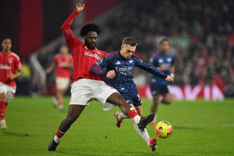 英超-约克雷斯失良机 阿森纳0-0战平诺丁汉森林